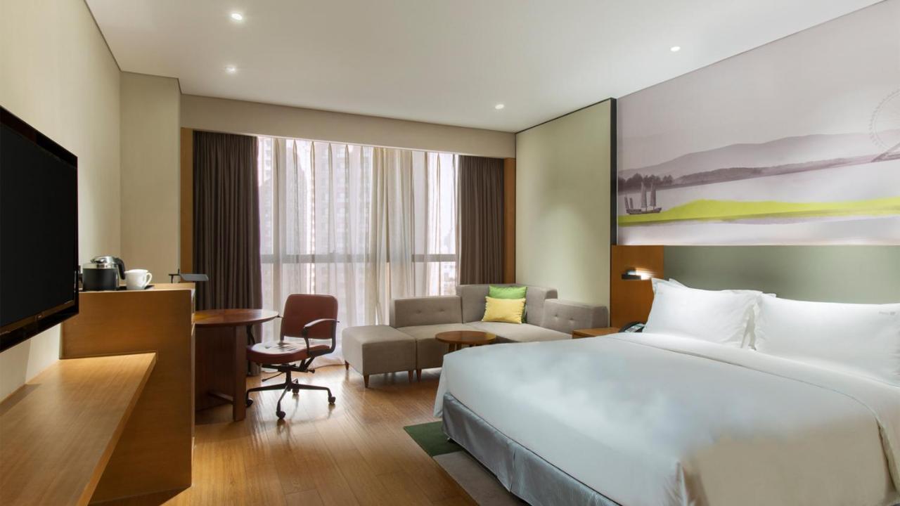 Holiday Inn & Suites Tianjin Downtown By Ihg,Tianjin Drum Tower,Joycity Shopping Mall,Tianjin Ancient Cultural Street,Haihe River,The Porcelain House,Convenient Access To Tianjin Binhai International Airport エクステリア 写真
