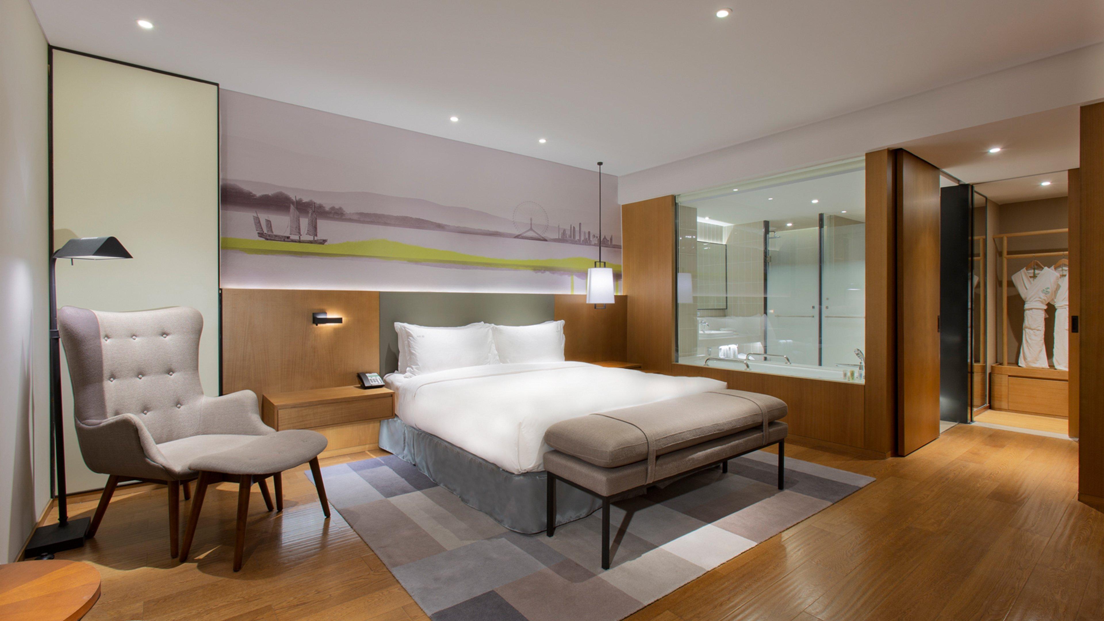Holiday Inn & Suites Tianjin Downtown By Ihg,Tianjin Drum Tower,Joycity Shopping Mall,Tianjin Ancient Cultural Street,Haihe River,The Porcelain House,Convenient Access To Tianjin Binhai International Airport エクステリア 写真