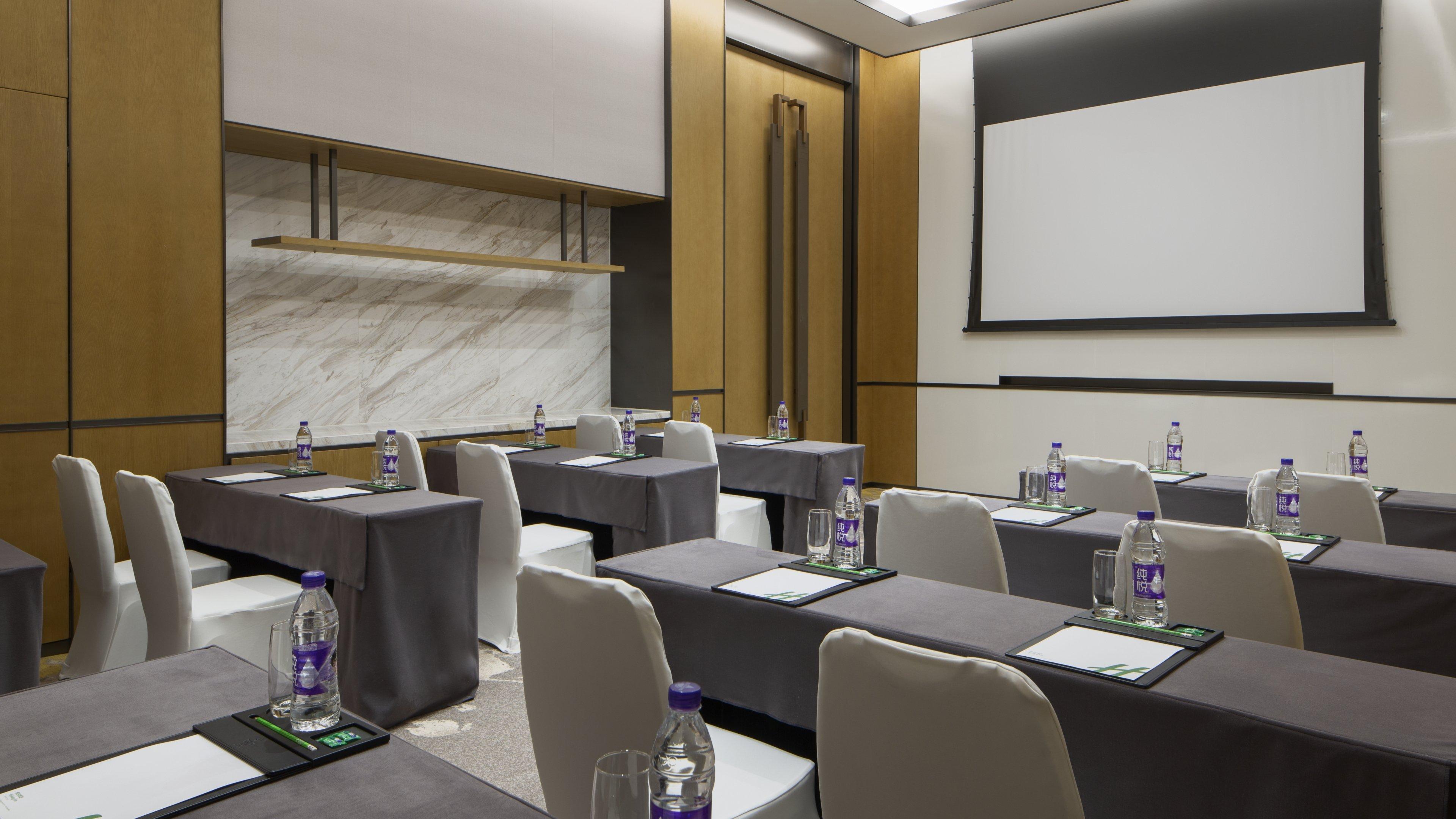 Holiday Inn & Suites Tianjin Downtown By Ihg,Tianjin Drum Tower,Joycity Shopping Mall,Tianjin Ancient Cultural Street,Haihe River,The Porcelain House,Convenient Access To Tianjin Binhai International Airport エクステリア 写真