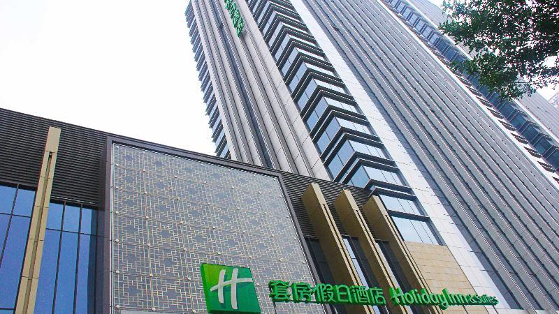 Holiday Inn & Suites Tianjin Downtown By Ihg,Tianjin Drum Tower,Joycity Shopping Mall,Tianjin Ancient Cultural Street,Haihe River,The Porcelain House,Convenient Access To Tianjin Binhai International Airport エクステリア 写真